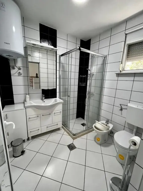 Бусат: Apartmani Bojana