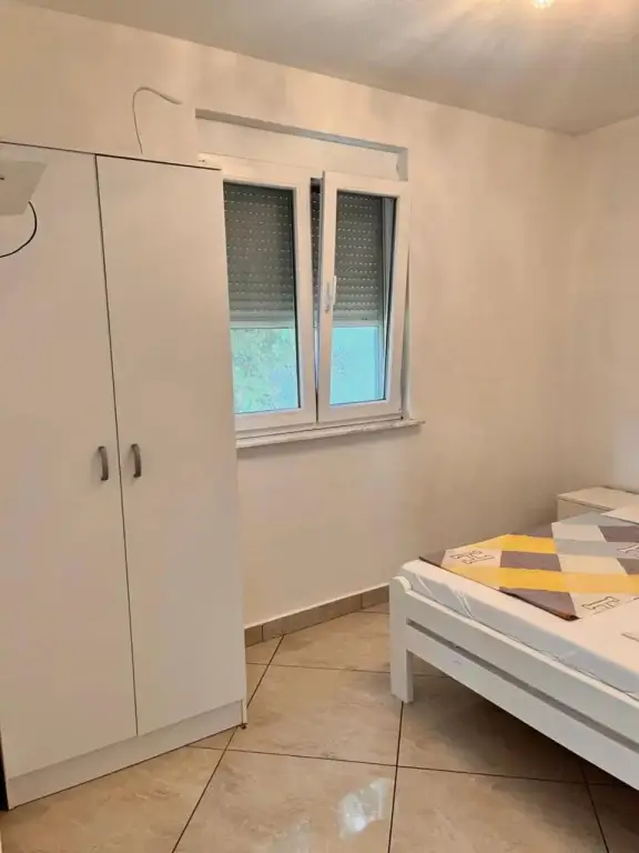 Бусат: Apartmani Bojana