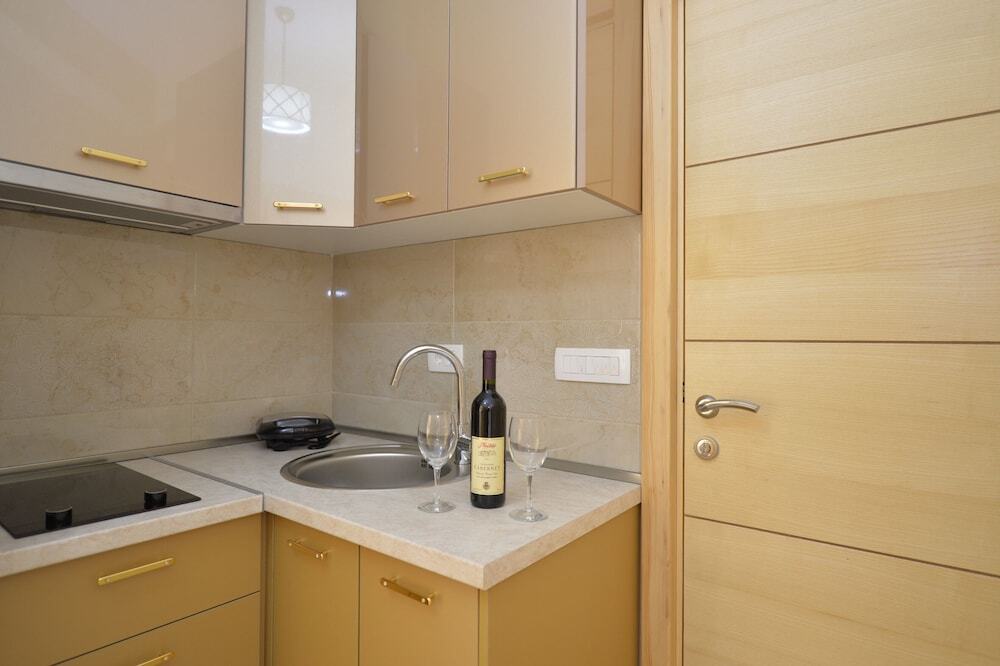 Тиват: Pontus Luxury Apartments