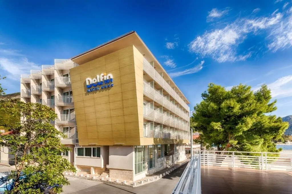 Биела: Carine Hotel Delfin