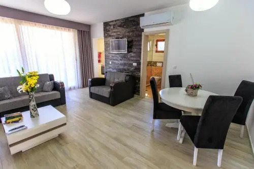 Сутоморе: Apartments Matkovic Lux