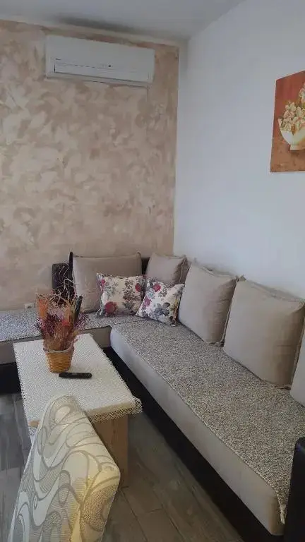 Будва: Apartment Dragan
