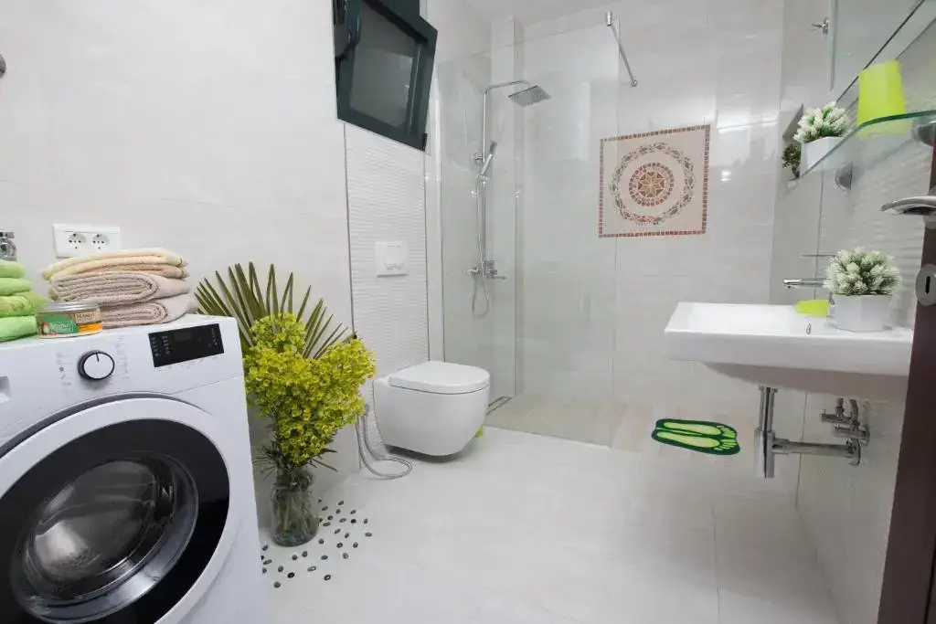 Бусат: Apartment Ema Star