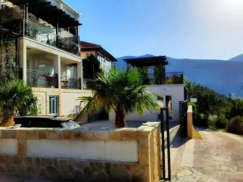 Ульцинь: Apartments Oktopus
