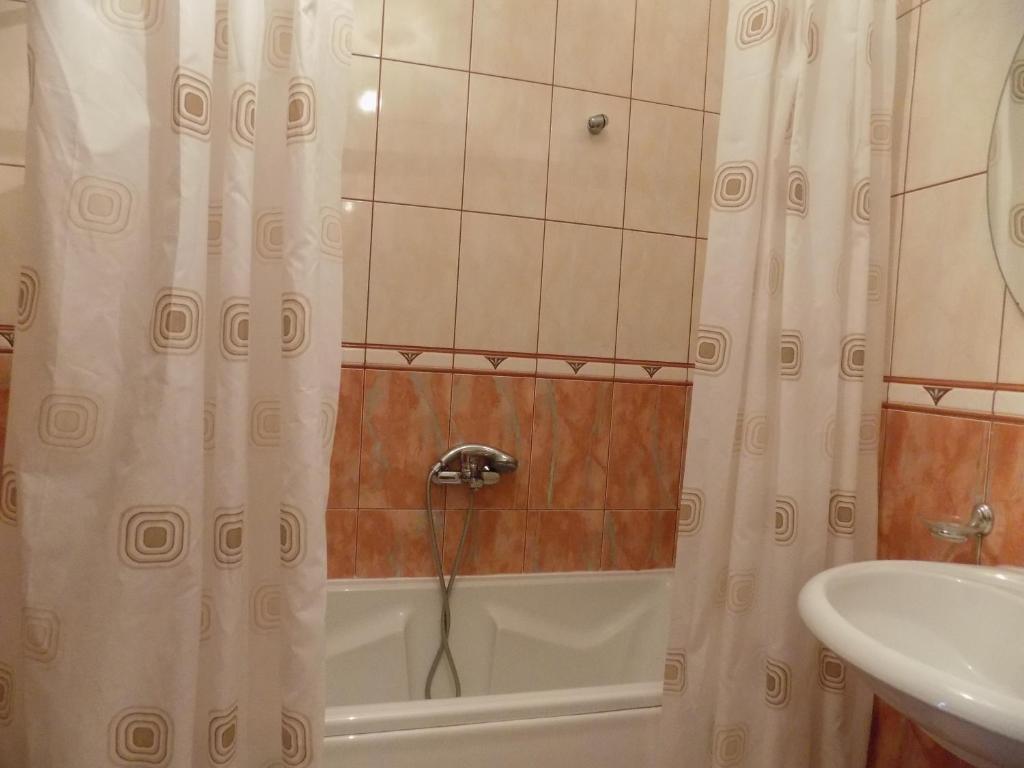 Бар: Apartments Mujovi