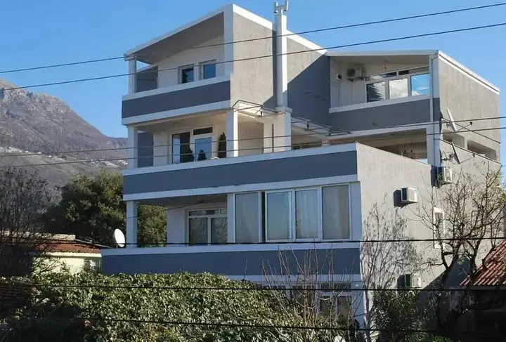 Добро Вода: Apartments Stevanović