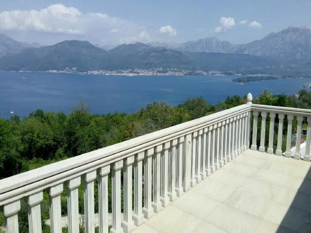 Крашичи: Apartments Vidikovac