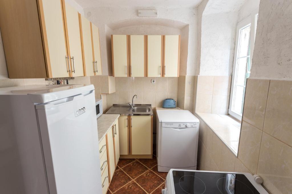 Доброта: Neda Apartment