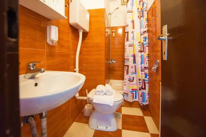 Тиват: Hotel Mimoza