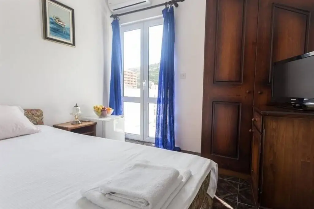 Будва: Hotel Jovana