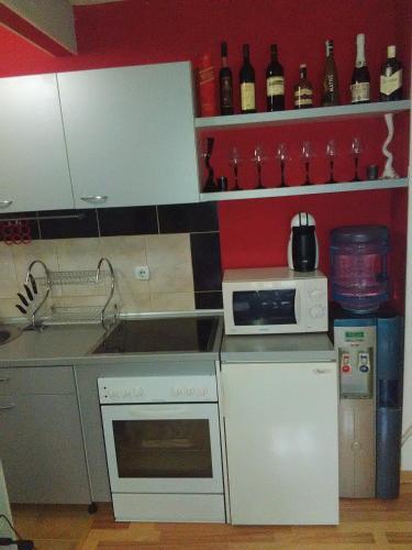 Бусат: Apartmani KiKi