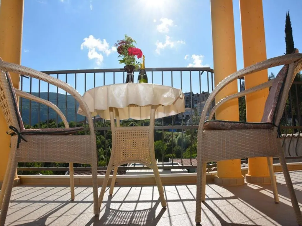 Игало: Apartmani Niksic