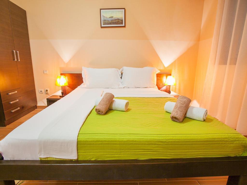 Петровац: Apartments Elite Azur