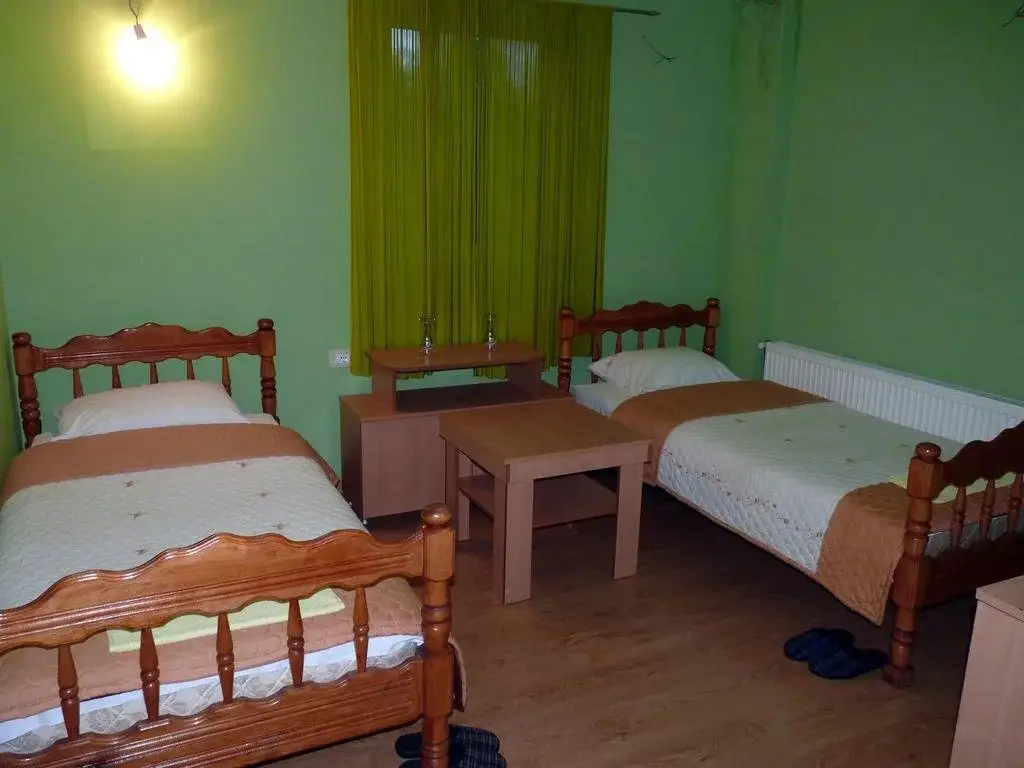 Плевля: Hotel 24 Jul