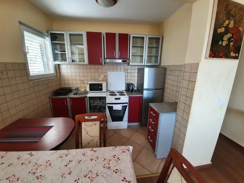 Свети-Стефан: Apartment Stefan