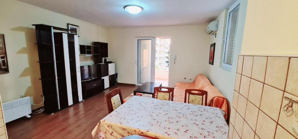 Свети-Стефан: Apartment Stefan