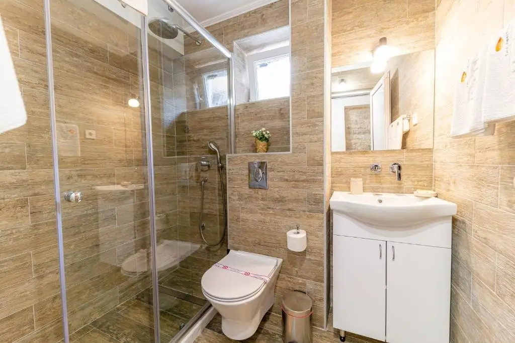 Петровац: Guest House S-Lux
