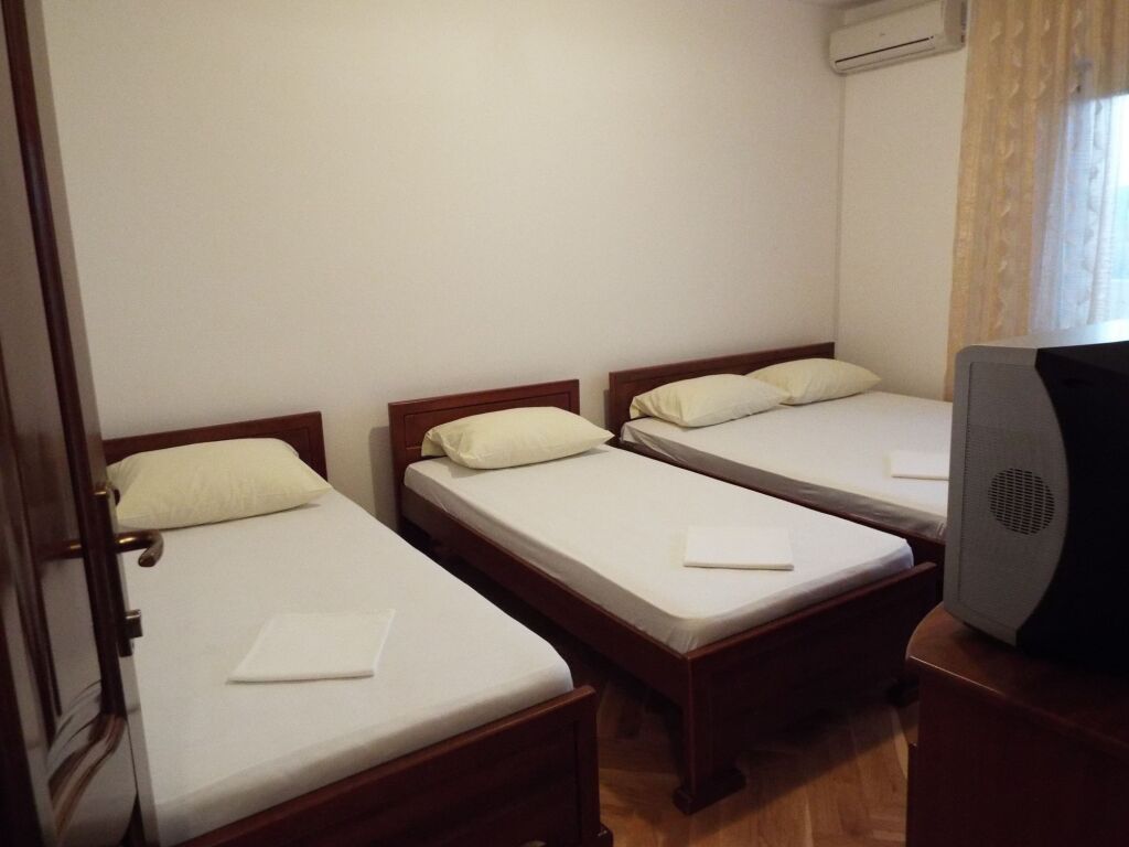 Бар: Apartments Old Olive