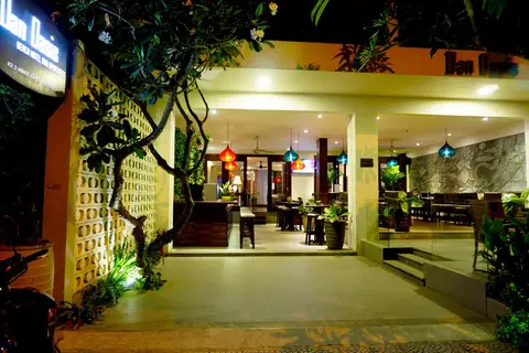 Dan Oasis Beach Hotel and Apartment — фото 1