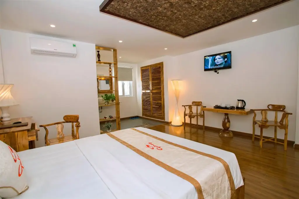 Нячанг: Rex Hotel and Apartment