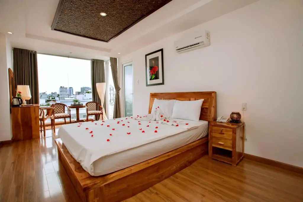 Нячанг: Rex Hotel and Apartment