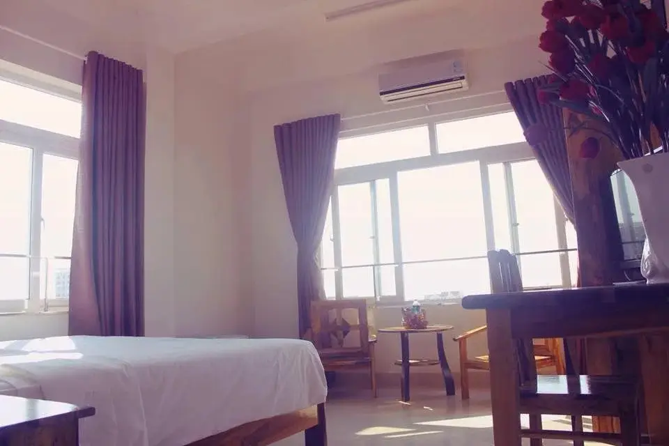 Буонматхуот: My Ngoc Hotel