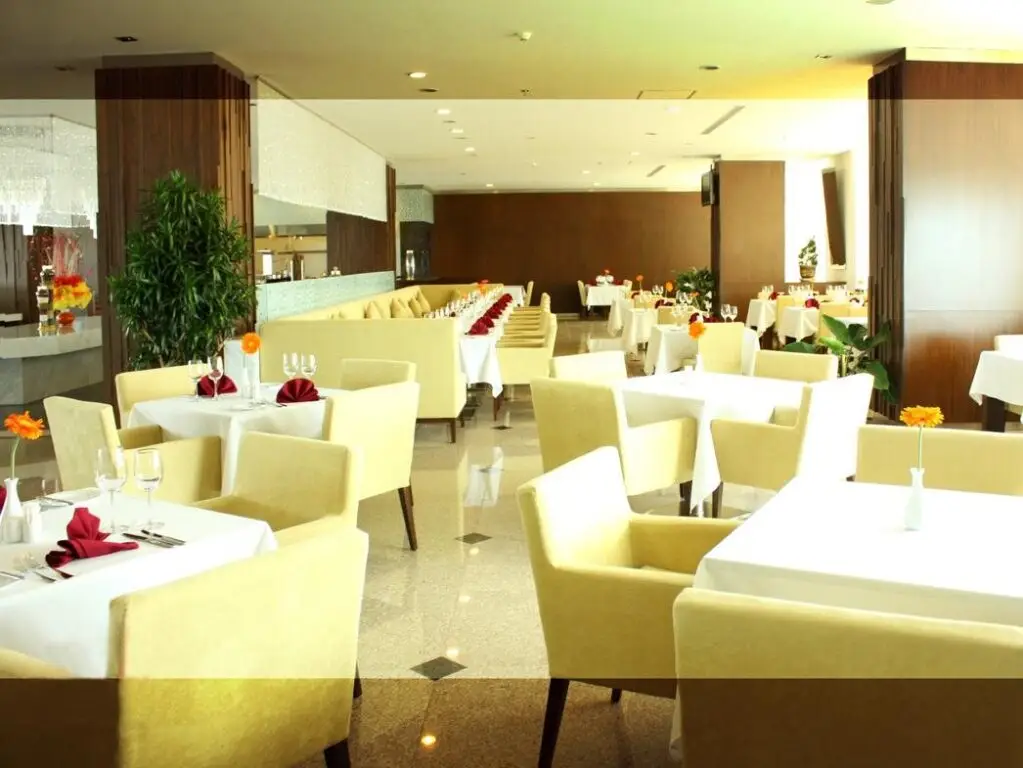 Биен-Хоа: Aurora Hotel Plaza