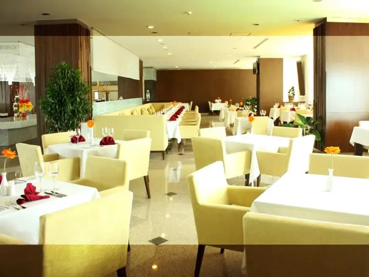 Биен-Хоа: Aurora Hotel Plaza