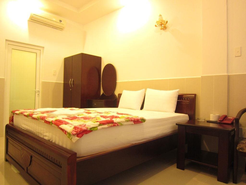 Хошимин: Hoang Long Hotel