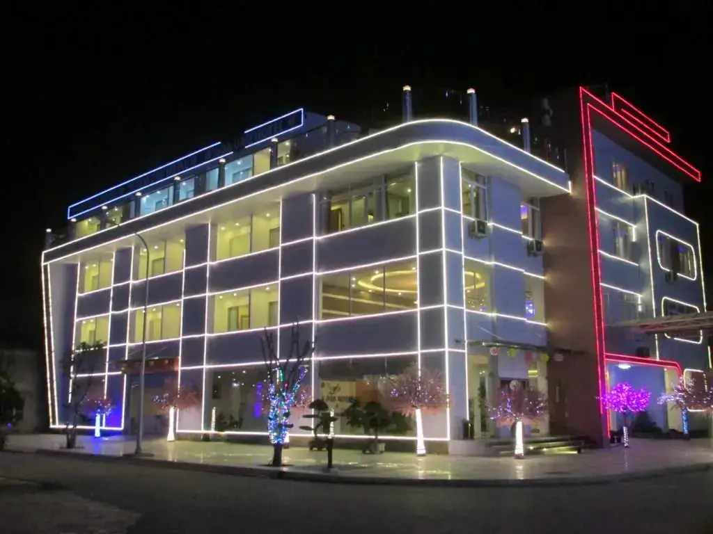 Хоабинь: Hoa Dao Hotel
