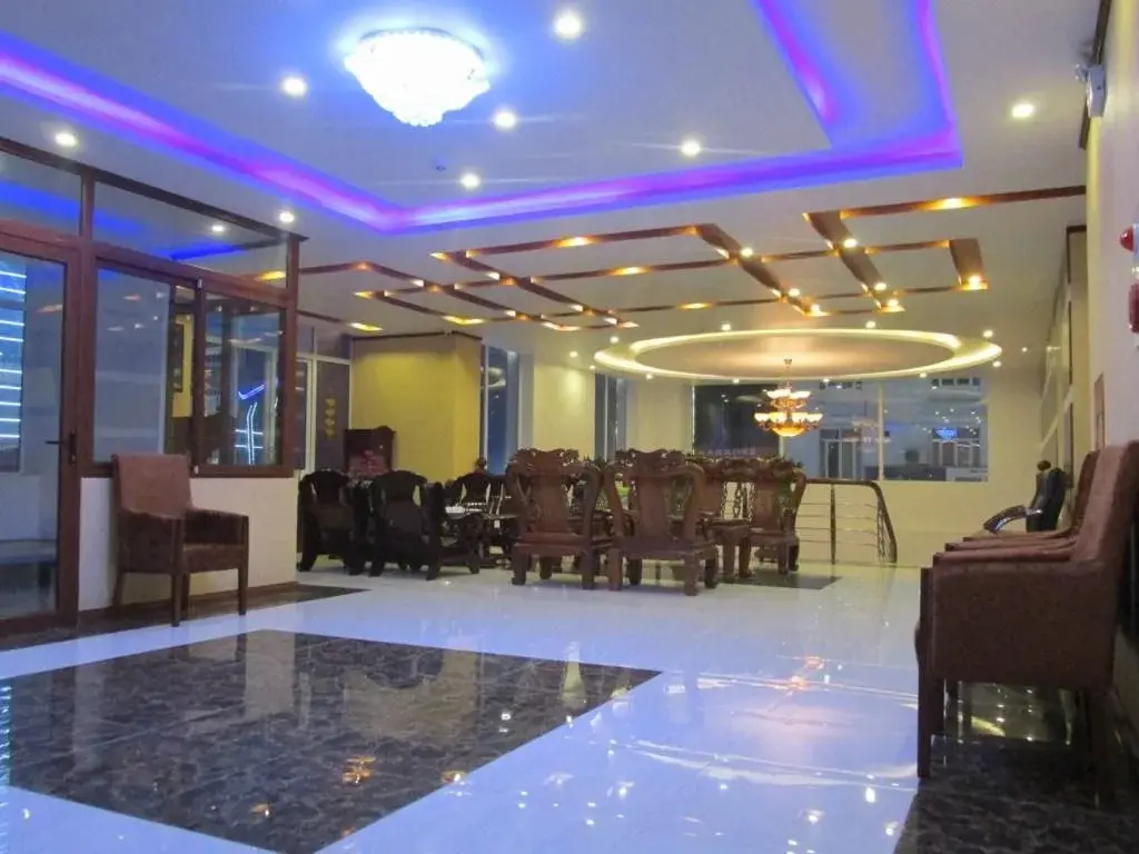 Хоабинь: Hoa Dao Hotel