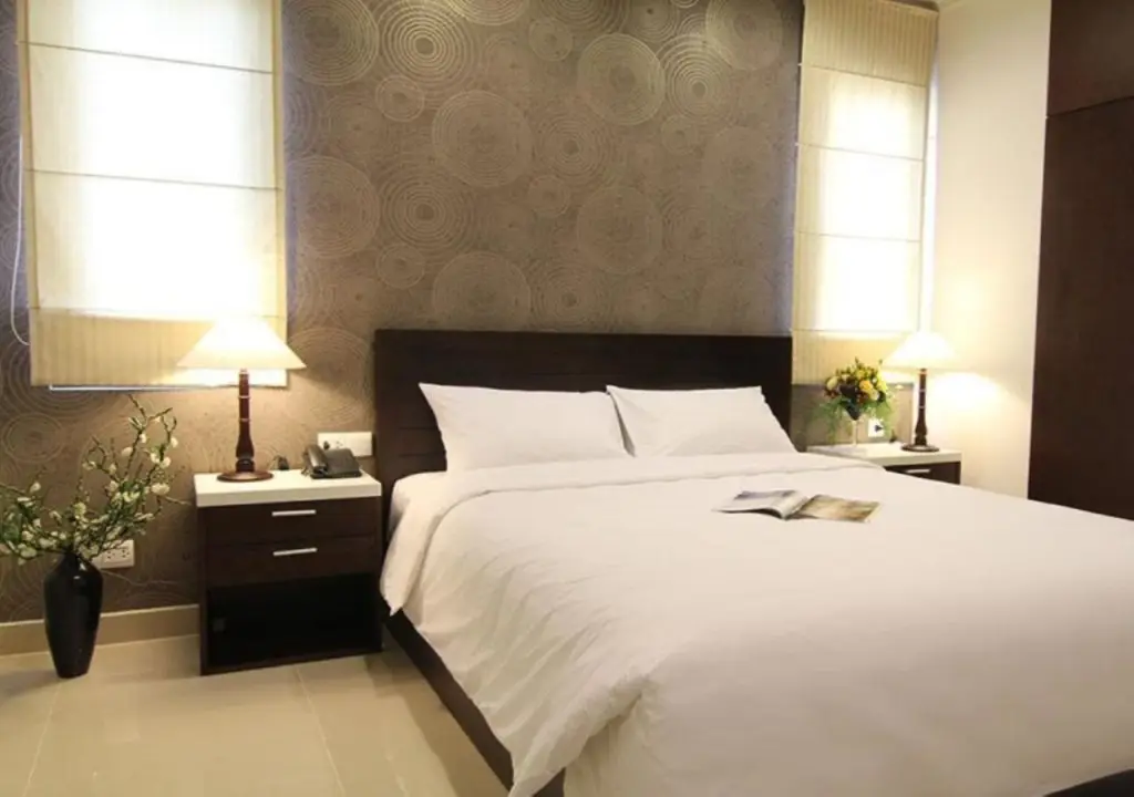 Хошимин: Mayfair Suites