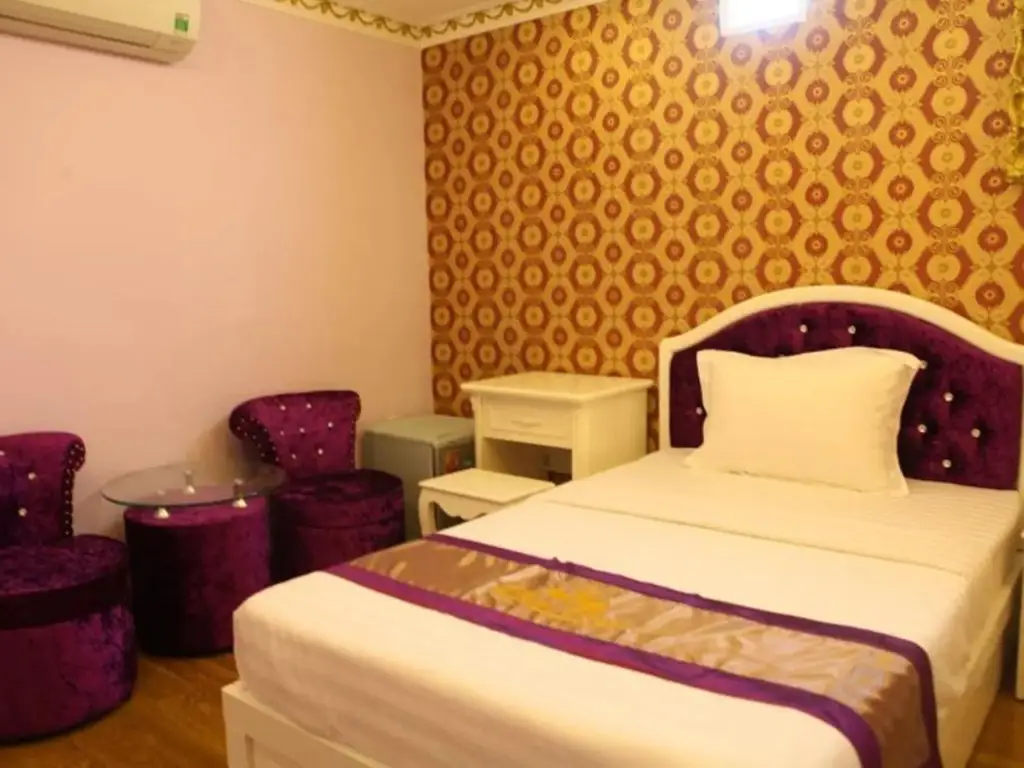 Хошимин: Phung Hoang Gold Palace