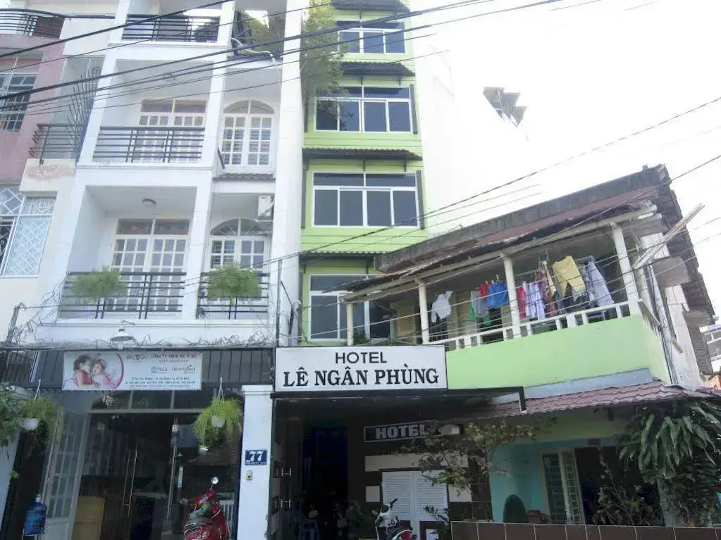 Le Ngan Phung Hotel — фото 1