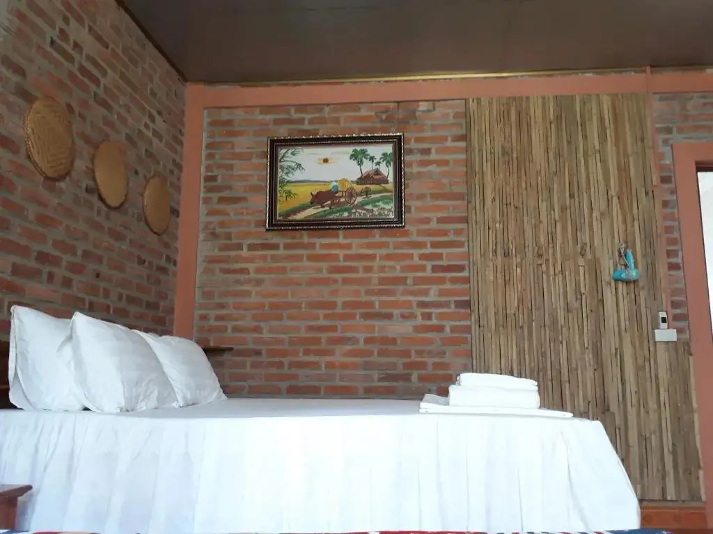 Хоа Лу: An Phu Homestay