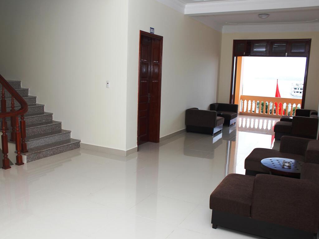 Thien Thach Hotel — фото 1