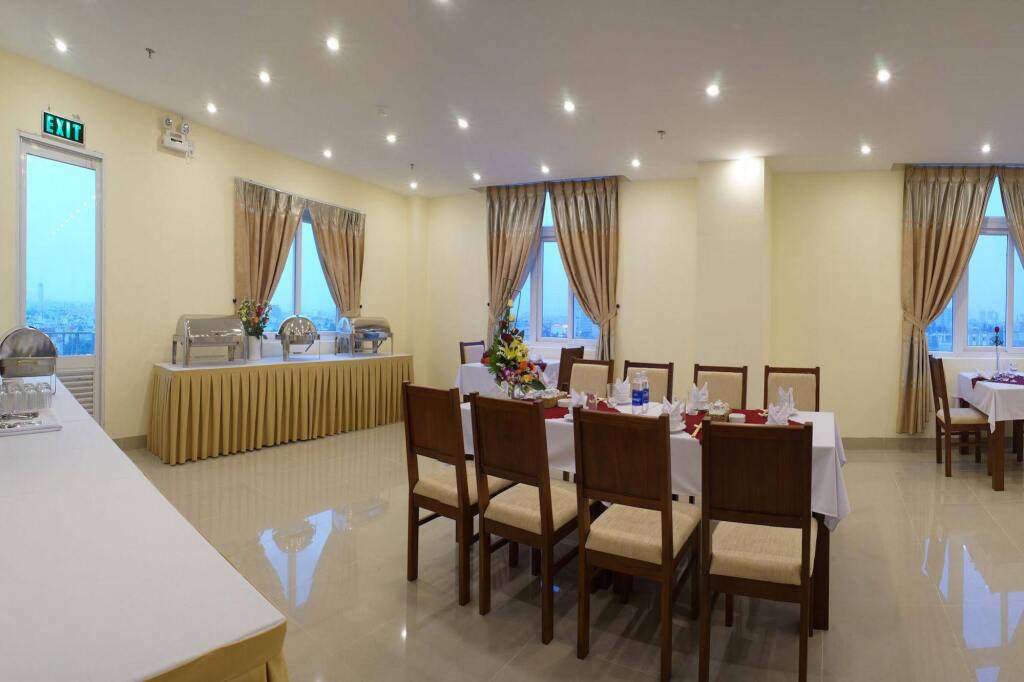 Gia Linh Hotel — фото 1