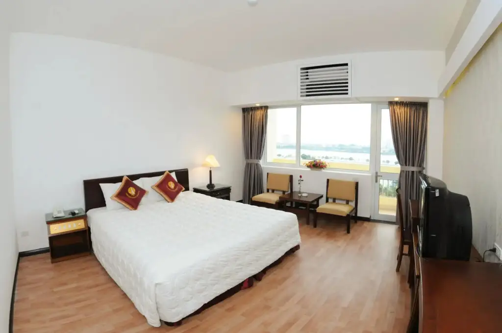 Ханой: Quang Ba Trade Union Hotel
