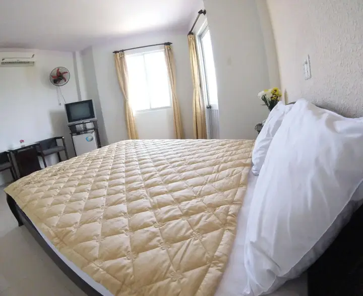 Нин Хоа: Quyet Thang Doc Let Hotel & Beach