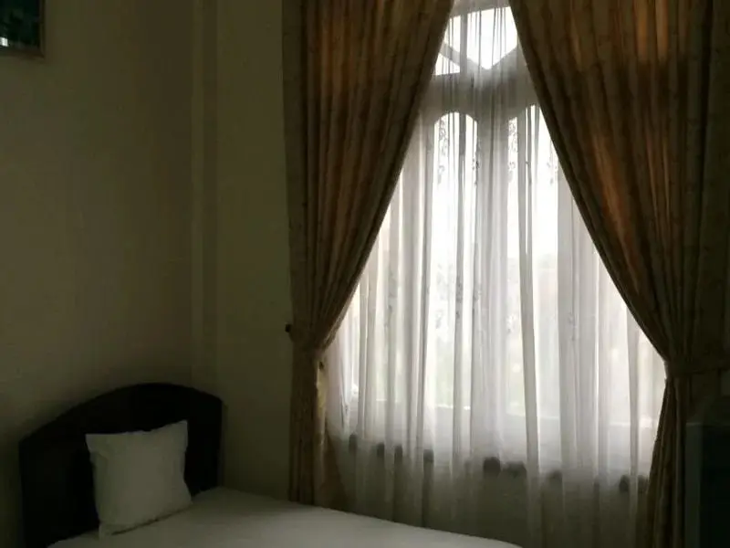 Хюэ: Thai Y Hotel