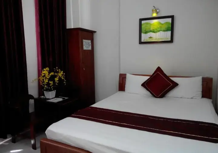 Хюэ: Remy Hotel
