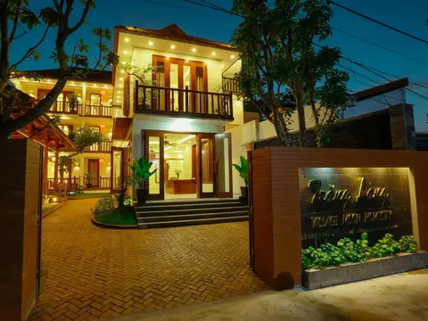 Village Moon Villa — фото 1