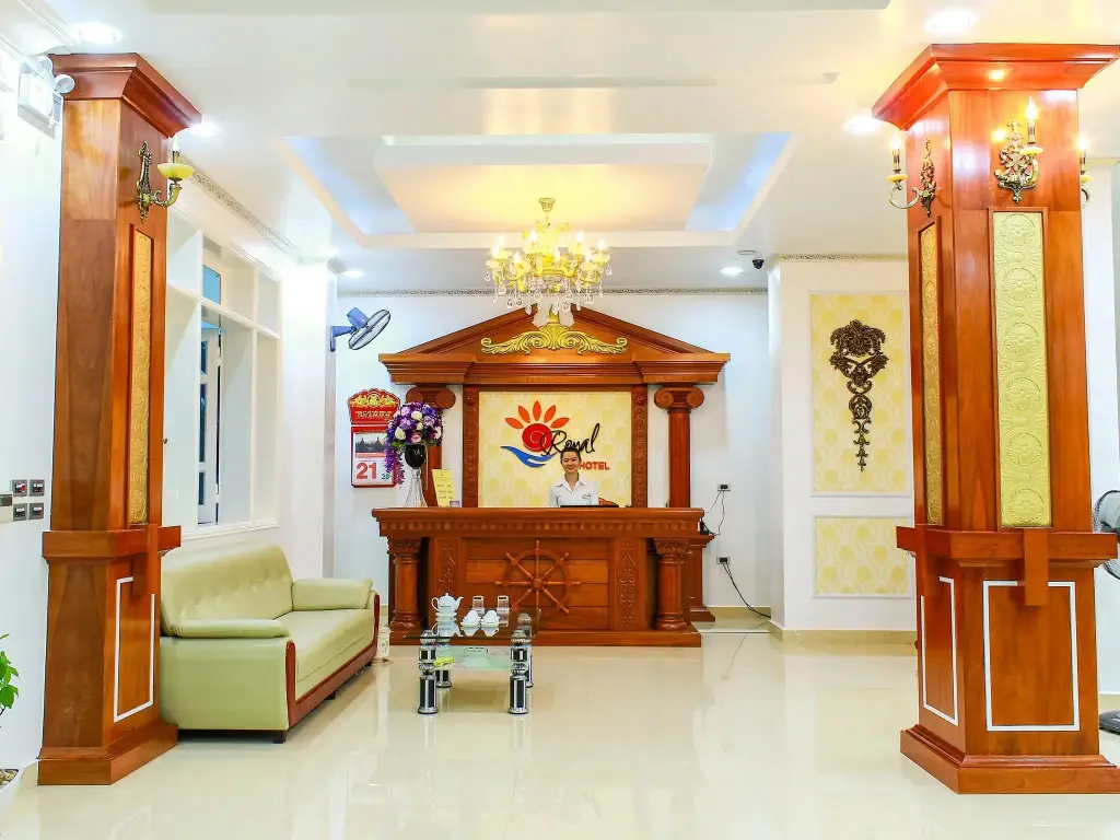 Халонг: Royal Hotel Halong - Hon Gai
