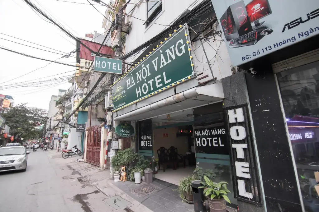 RedDoorz near Le Van Luong Street — фото 1