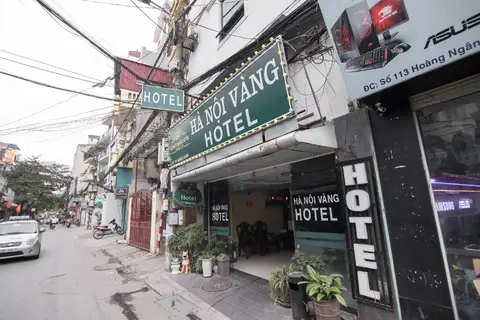 RedDoorz near Le Van Luong Street — фото 1