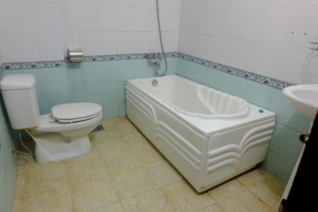 Лангшон: Phú Quý Hotel