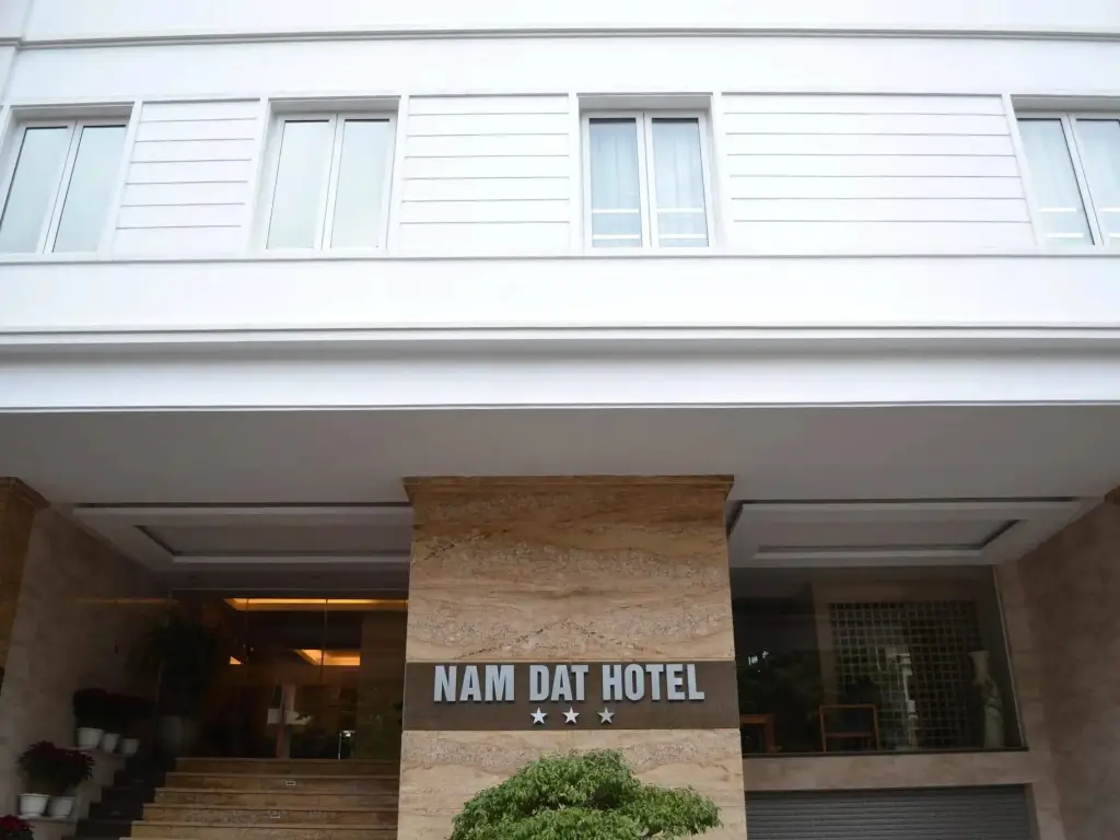 Nam Dat Hotel by D'Lecia Ha Long — фото 1