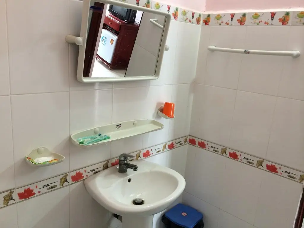 Контум: Duy Phuong Hotel