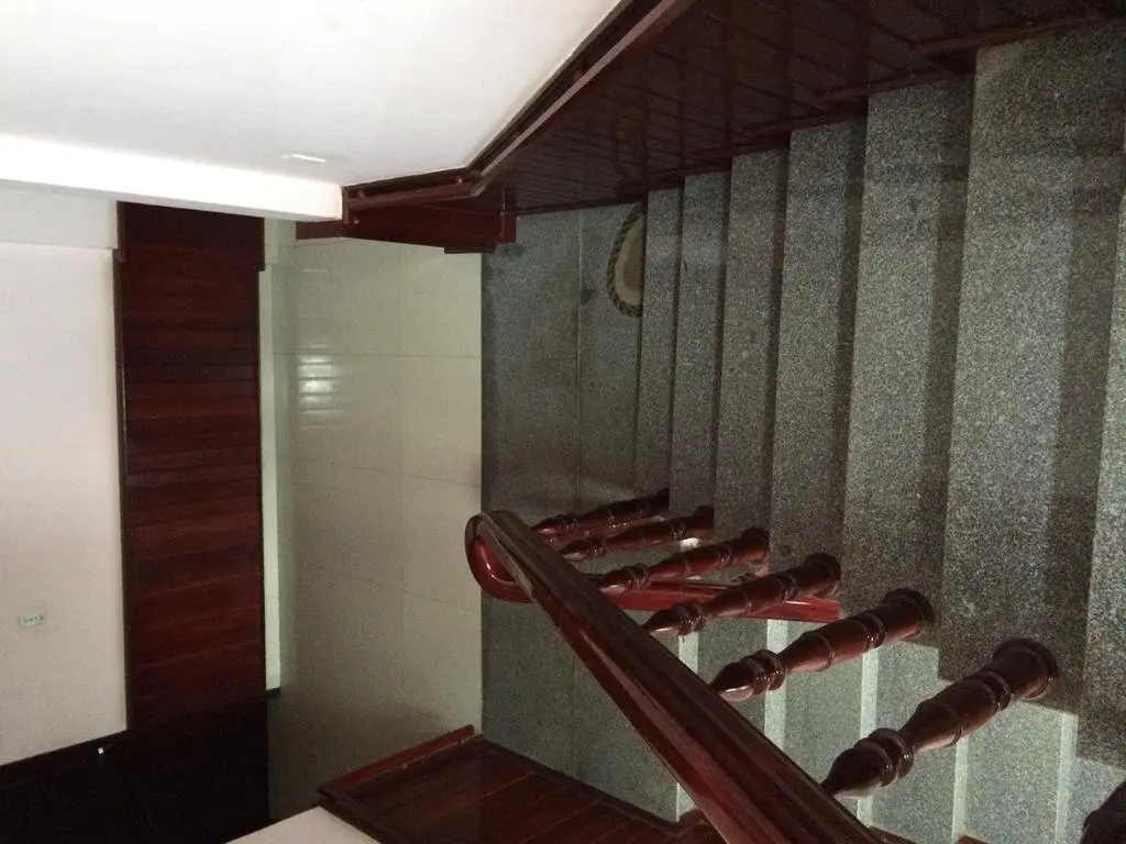 Контум: Duy Phuong Hotel