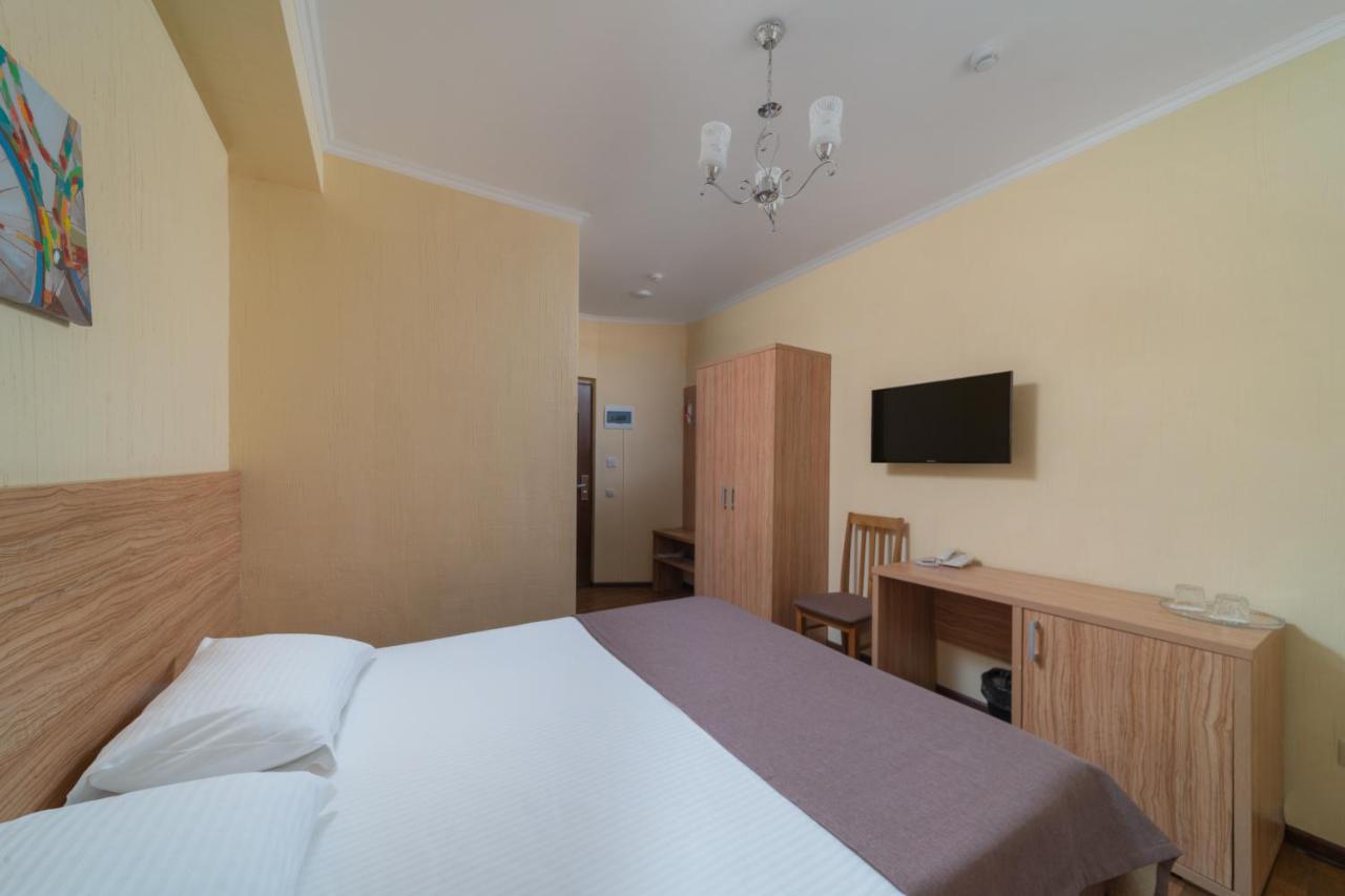 Сочи: Отель RoomHotel